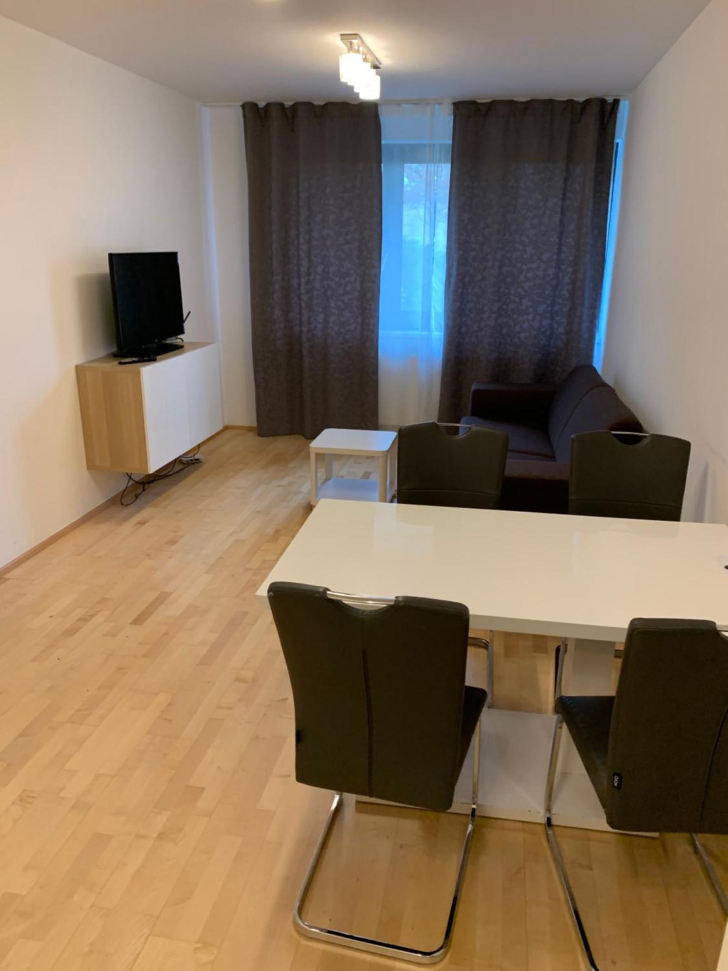 Residence Garden Tower - Parking Прага Экстерьер фото